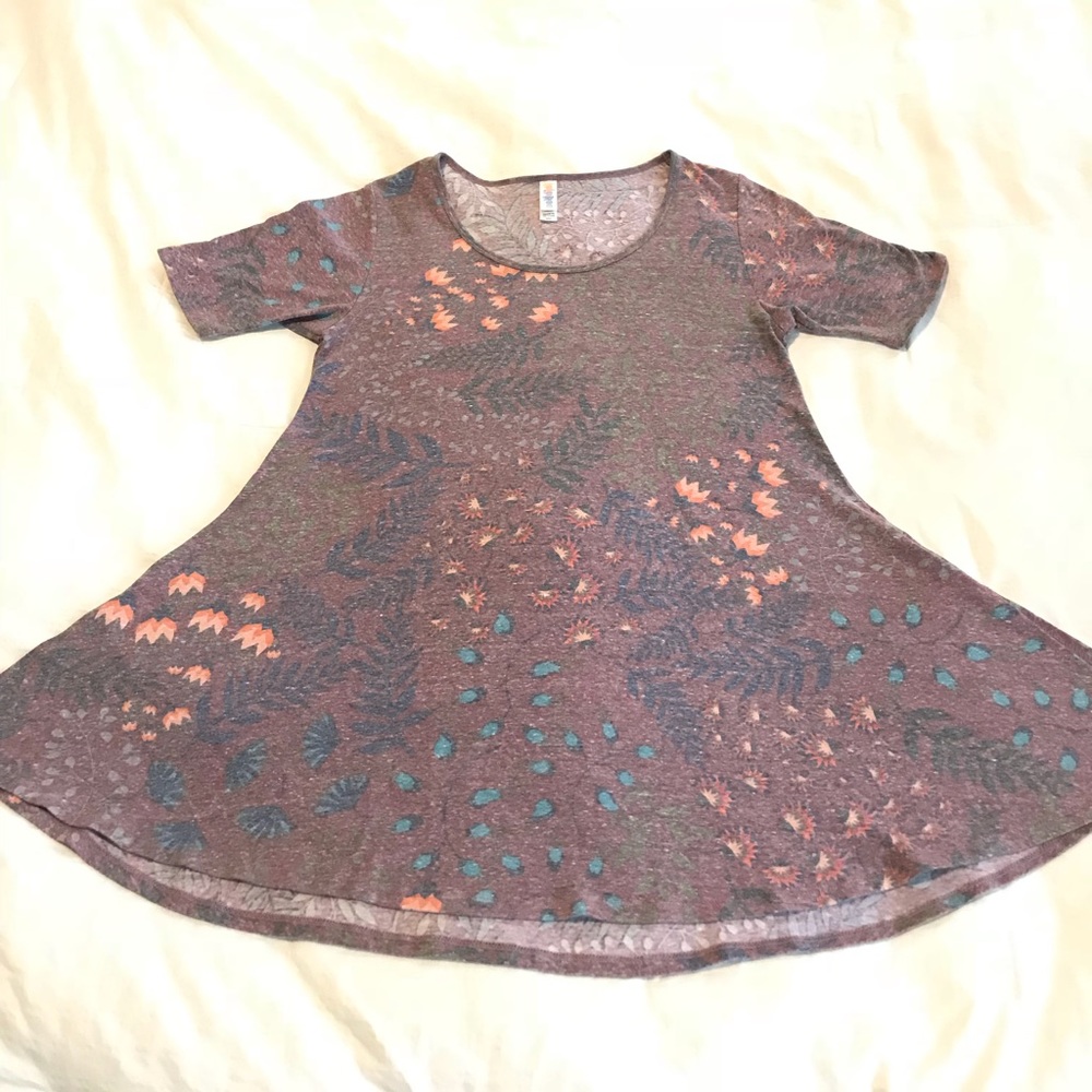 XXS LulaRoe Perfect Tee
